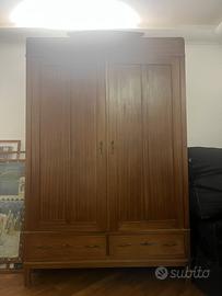 Armadio in legno