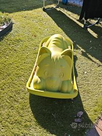 dondolo per giardino