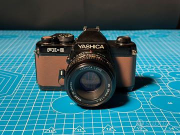 Fotocamera analogica Yashica FX-3