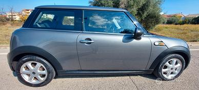 MINI COOPER MODELLO RAY 1,4 BENZINA X NEOPATENTATI