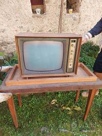 Televisore anni '60