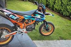 KTM 690 SMC-R
