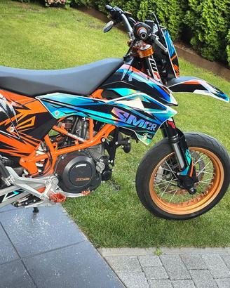 KTM 690 SMC-R