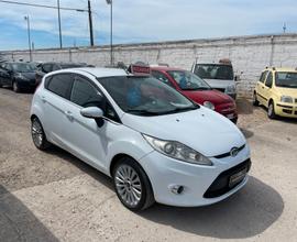 Ford Fiesta 1.4 TDCi 70CV 5 porte Titanium