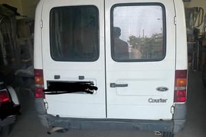 Ford courier