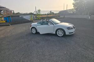 Audi TT Roadster Gpl ,Friz ,Dist ,Cint l,nuove, 