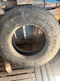 Gomme camion