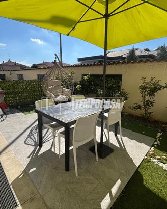 RIF. 547 - BILOCALE IN CENTRO PAESE CON GIARDINO