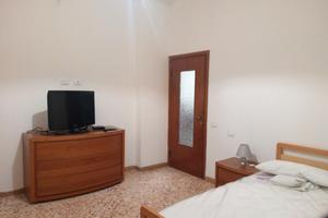 Camera 15 mq uso singola in appartamento da due