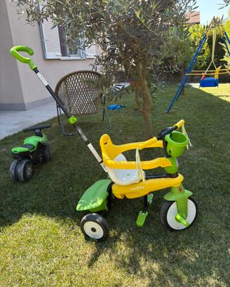 Triciclo giallo e verde