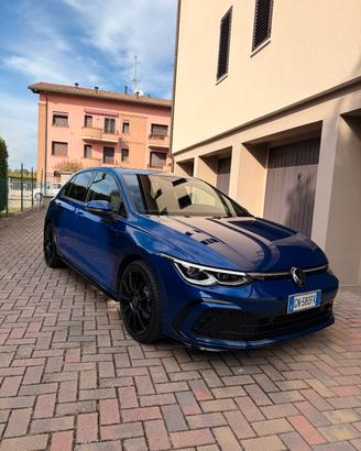 Golf 8 1.5 TSI 150CV R-line
