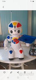 ROBOT EMILIO