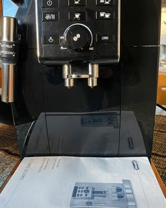Macchina del caffè Delonghi