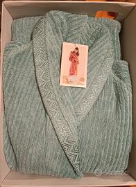 ACCAPPATOIO A SCIALLE DONNA