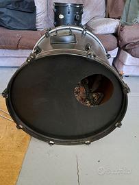 Batteria Pearl Forum Series