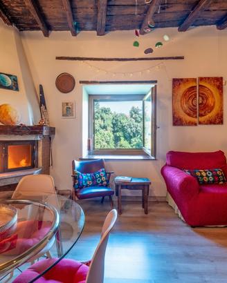 Casa indipendente nel borgo di Capranica