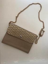 pochette color sabbia