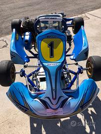 Go kart top kart
