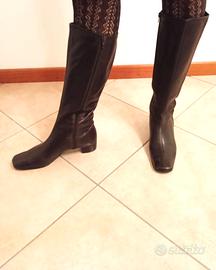 Stivali donna in pelle