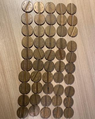 Lotto di 45 Gettoni Telefonici Italiani Vintage