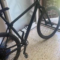 Mtb trek procaliber 29ful carbon misra L mai usata