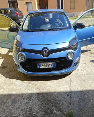 Renault TWINGO 1.2 16v live 2013