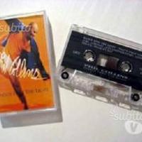 Musicassetta del'96-P.COLLINS DANCE INTO THE LIGHT