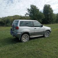 Nissan Terrano 2.7