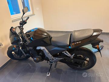 Kawasaki z750 2006 - 11.000 km