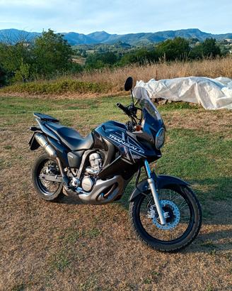 HONDA TRANSALP 700