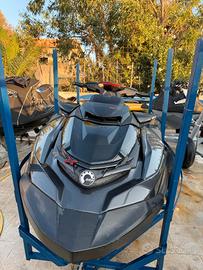 Moto seadoo rxt 300