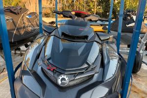 Moto seadoo rxt 300