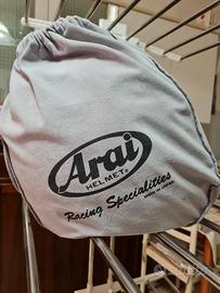 Arai casco