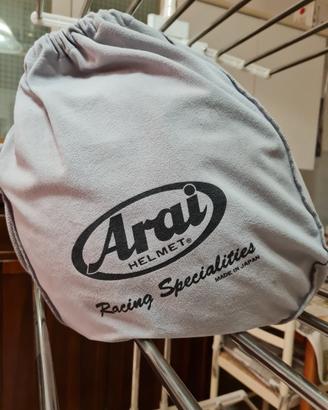 Arai casco