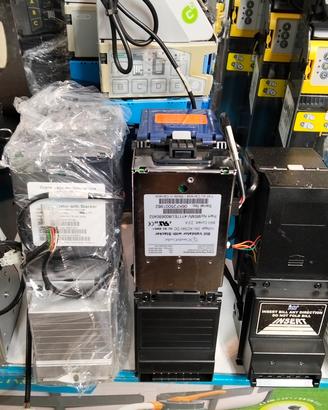 DISTRIBUTORE AUTOMATICO 