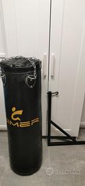 sacco da boxe + staffa da muro