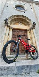 Mondraker Summum DH E-bike Bafang 750w 1008wattora