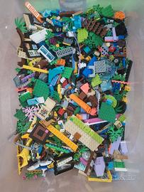 Lego Friends, lotto misto di 1,5 kg 