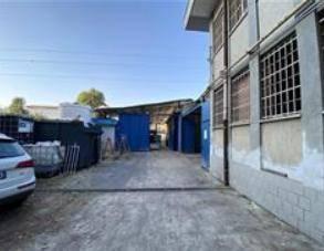 Immobile in asta di 487 m² con 5 locali a Cologno 