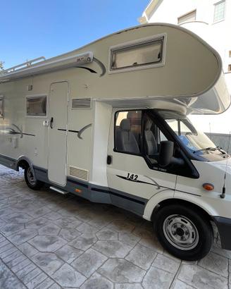 Camper Challenger - 142