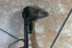 Cavalletto laterale piaggio