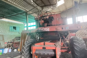 Mietitrebbia 112 Laverda