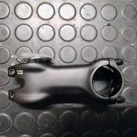 Attacco manubrio Giant 80 mm 