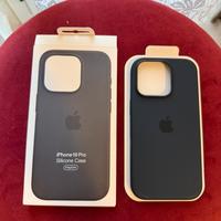 Apple Custodia MagSafe Silicone per iPhone 16 pro