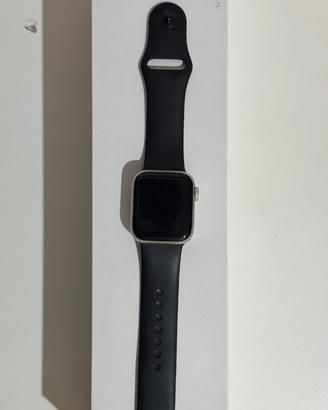 apple watch SE 2