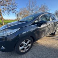 Ford Fiesta 1.4 5 porte Bz.- GPL Titanium
