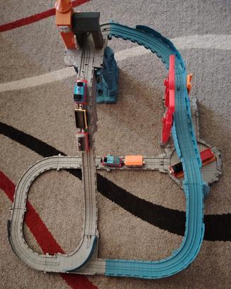 Pista trenino Thomas + trenini 