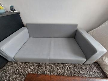 Divano 2 metri ×1 metro