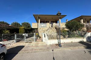 Rif.V19| villa follonica