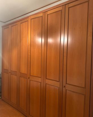 Camera da letto in legno massello